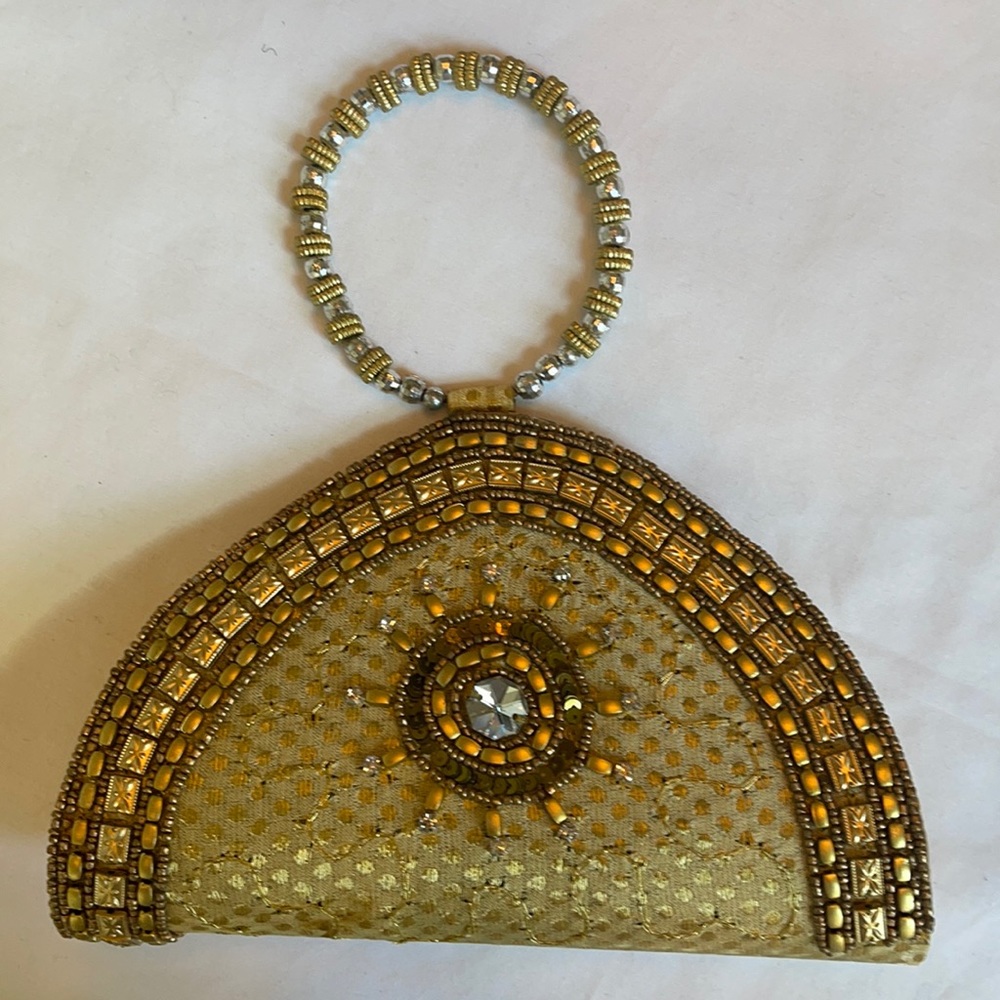 Indian clutch